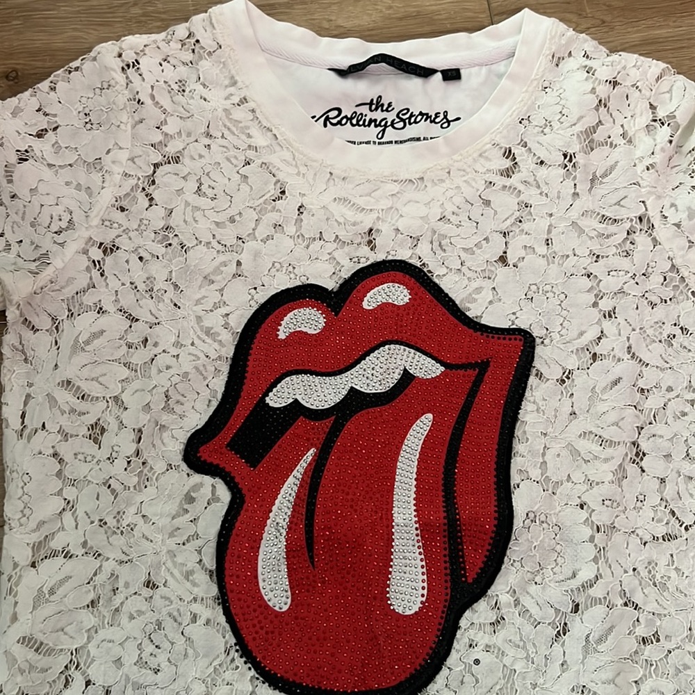 It Is In Very Good Condition With No Defects - image 2